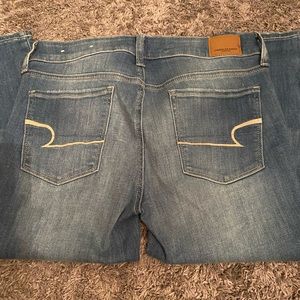 WORN TWICE American Eagle Jeans (size 10 long but fit like a normal size 10)